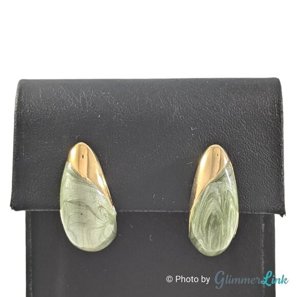 VTG 80s Elongated Domed Oval Semi Hoop Green Enamel Swirl Gold Tone Earrings - Picture 2 of 7